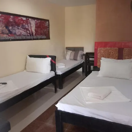 Vf Riton Apartelle Anex Laoag Exterior photo