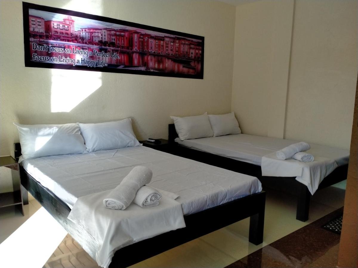 Vf Riton Apartelle Anex Apartment Laoag